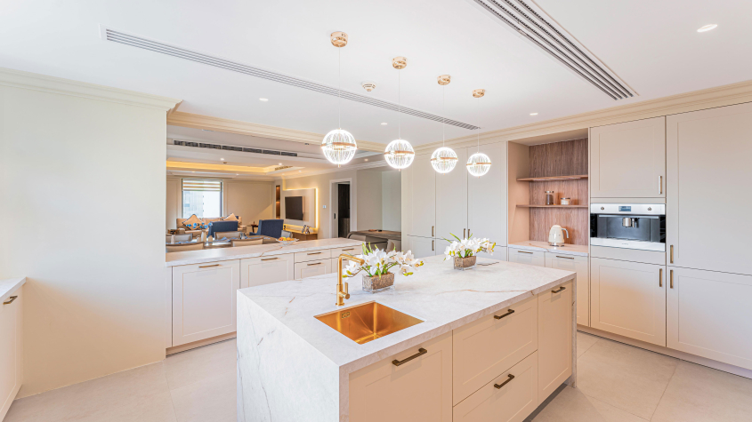 Crystal Lux White