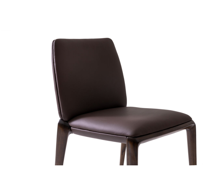 Стул интерьерный AVIATOR CHAIR MEGASOFT M733  AMERICAN WALNUT (NRM05762)